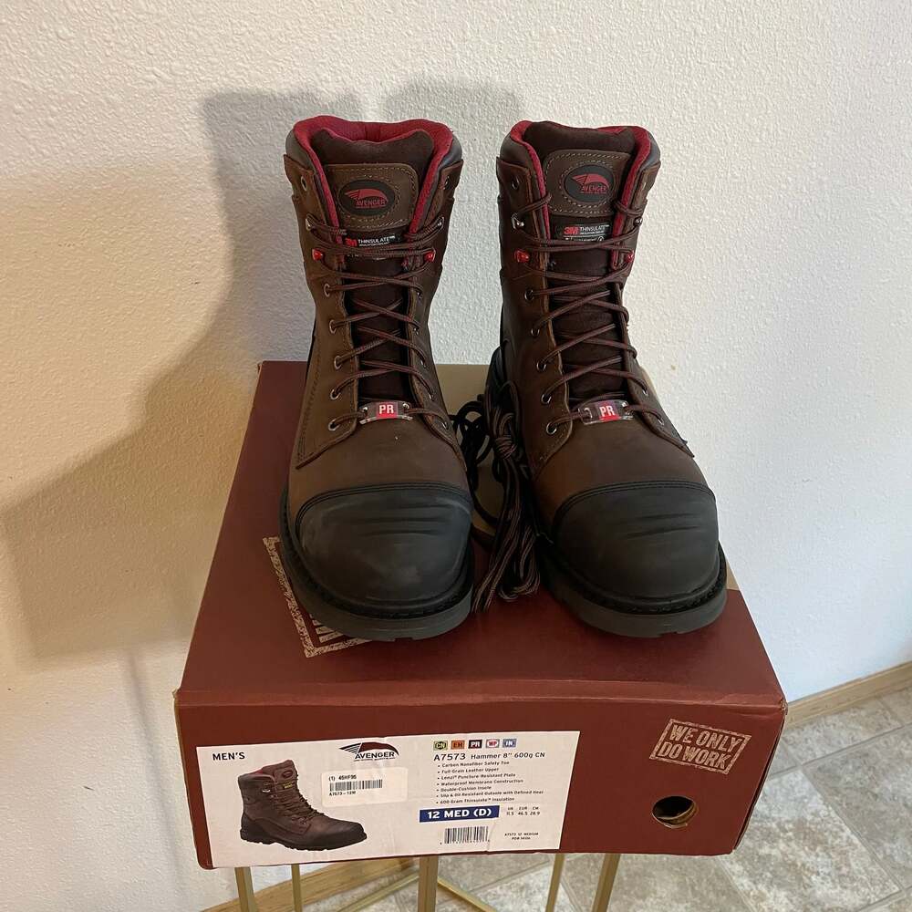 Avenger Hammer Brown Leather Composite Toe Waterproof Insulated Work Boots Mens